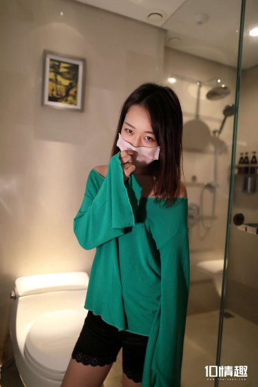 苍月女战士